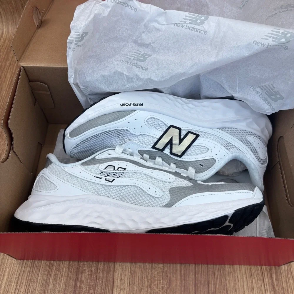 New Balance Fresh Foam Arishi v4 Tiralux Women 10 White Grey WARISTT4 Run NEW